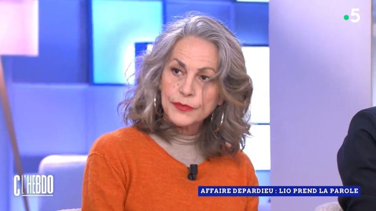 “Women’s voices must be heard,” insists singer Lio in the show “C l’hebdo”