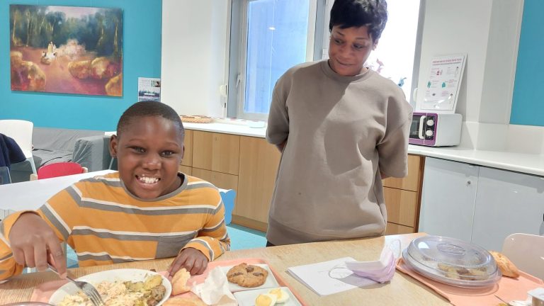 at the Gustave-Roussy Institute, meals prepared by a starred chef for children with cancer