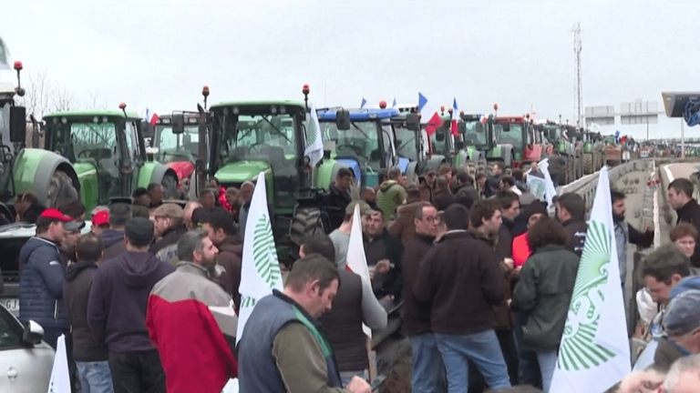 dissonance within agricultural unions