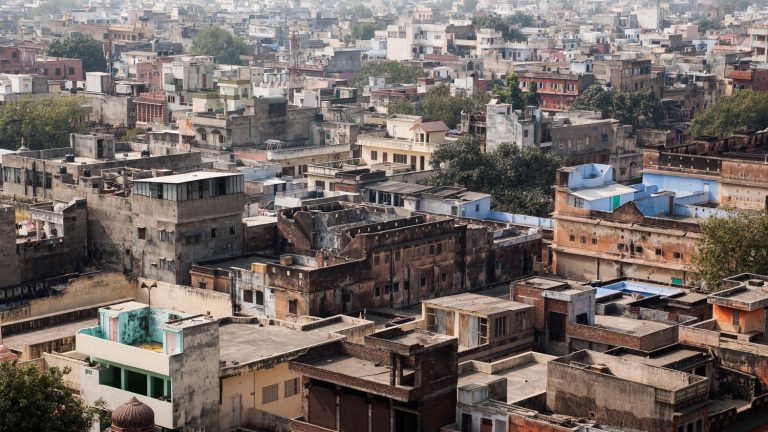 in India, despite strong economic growth, the working classes are increasingly poor