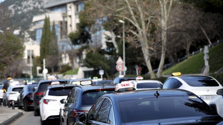 snail operations planned in several cities in France on Monday