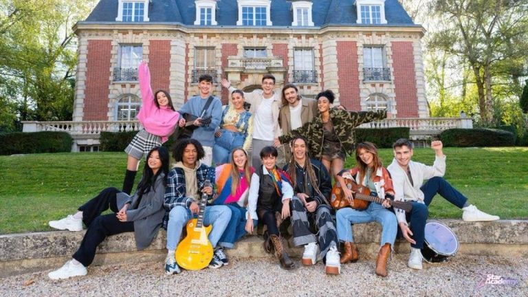 the 11 eliminated candidates will make their grand return to the castle of Dammarie-les-Lys!