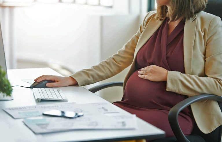 A case bringing together maternity leave, abolished employment and employment insurance appealed