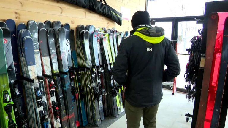 Absence of snow: fewer sales of winter sports items in stores