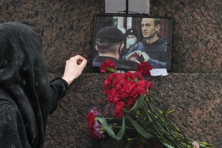 Alexei Navalny’s team accuses Moscow of hiding his body