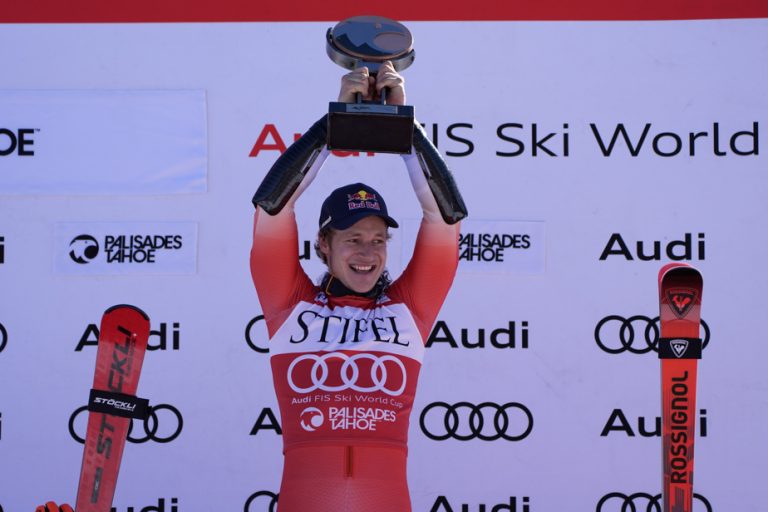 Alpine skiing |  Marco Odermatt wins the World Cup, a third in a row