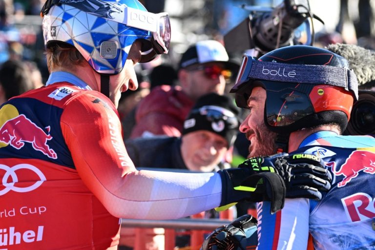 Alpine skiing |  Odermatt and Sarrazin have the downhill globe in the lead