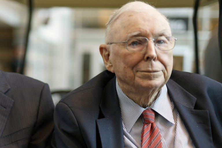 Annual letter to shareholders |  Warren Buffett pays tribute to his business partner Charlie Munger