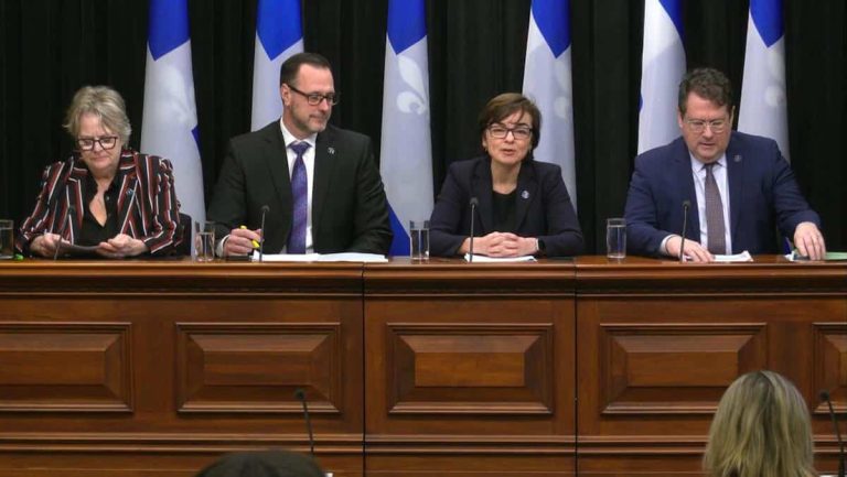 Asylum seekers: Quebec must go beyond complaints