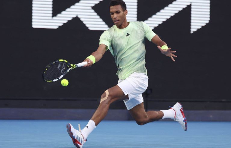 Auger-Aliassime and Raonic advance to second round in Rotterdam