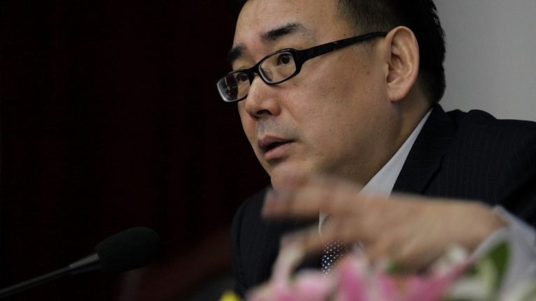 Australian writer Yang Jun received suspended death sentence in China