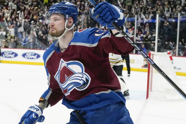 Back with the Avalanche |  Valeri Nichushkin leaves player assistance program