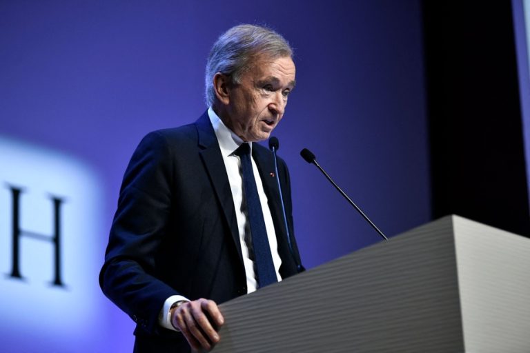 Bernard Arnault on the verge of getting his hands on Paris Match