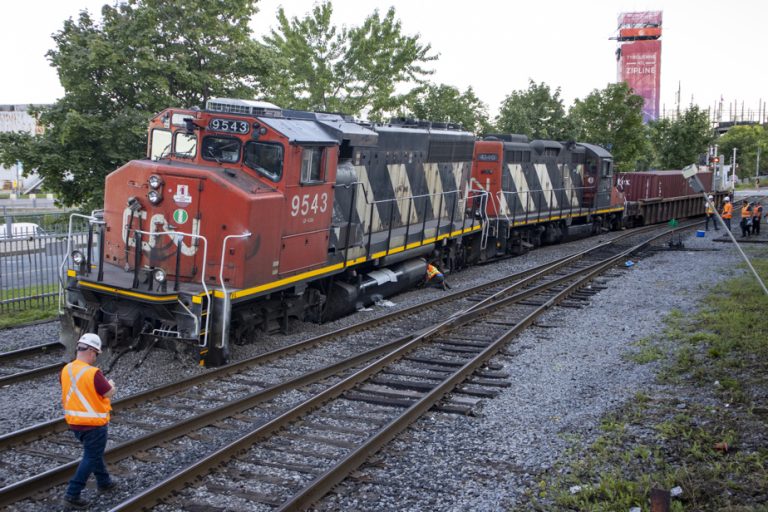 CN and CPKC demand conciliation in negotiations with the Teamsters