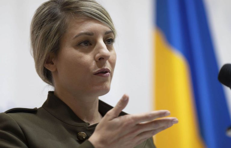 Canada will lead a coalition to repatriate Ukrainian children deported to Russia, announces Mélanie Joly