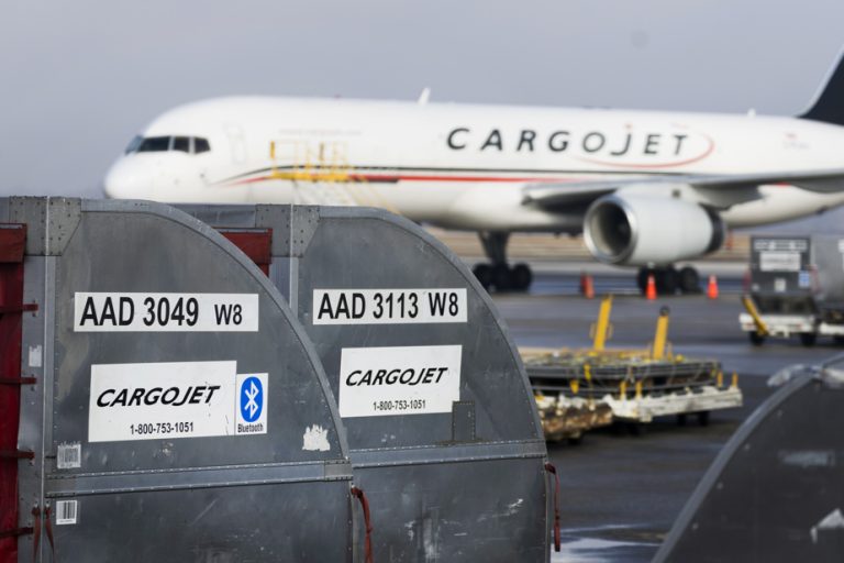 Cargojet posts lower loss and lower revenue in 4th quarter