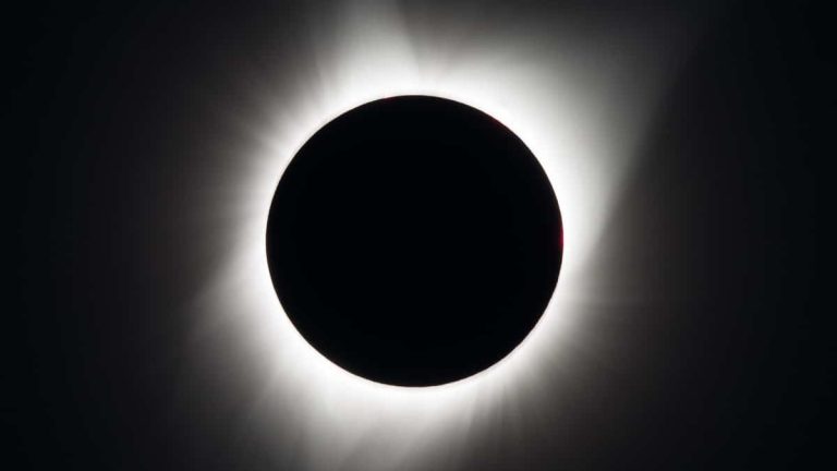 Total solar eclipse: it’s the great day to observe this rare phenomenon