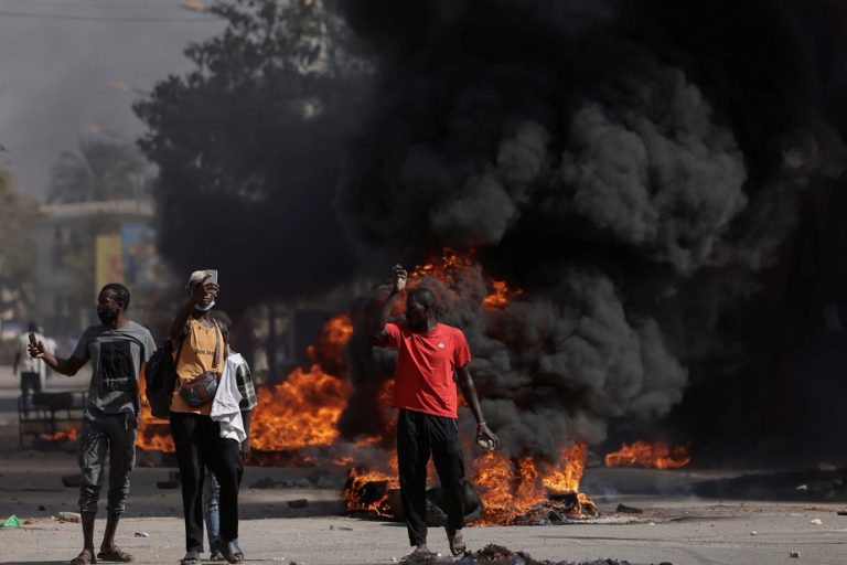 Crisis in Senegal |  Protests violently dispersed, student killed