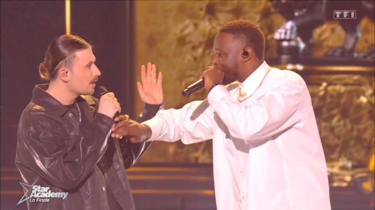 Dadju abruptly interrupts his duet with Pierre, Nikos can’t believe it