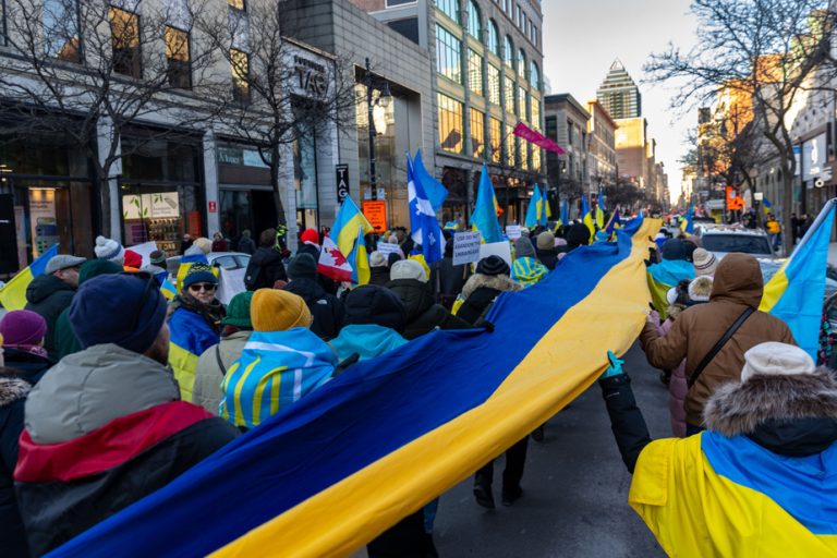 Demonstration in support of Ukraine |  “Being here is the least we can do”