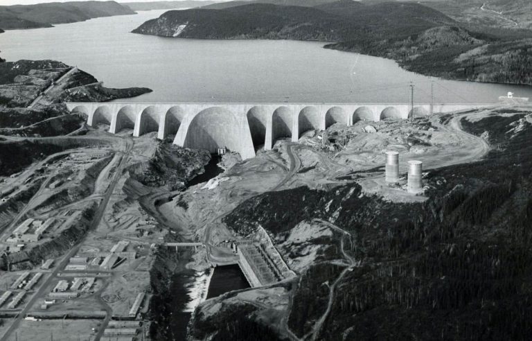 Develop hybrid production from Quebec hydro reservoirs