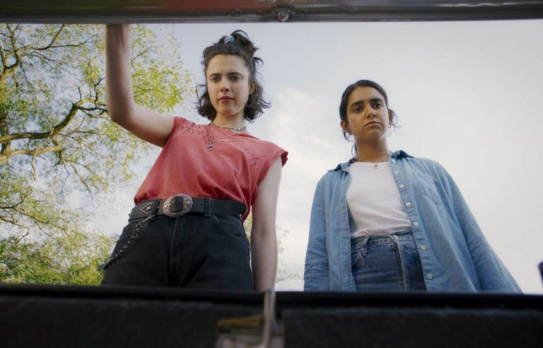 “Drive-Away Dolls”: young lesbians seek a better story