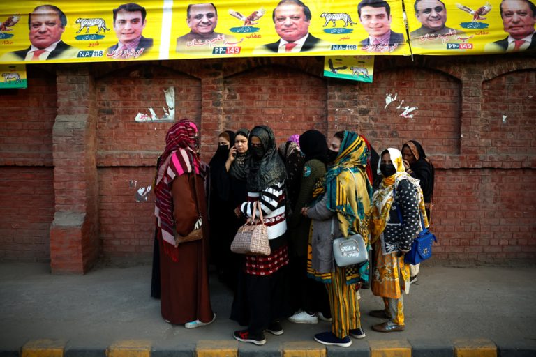 Elections contested and under high security |  Pakistan begins voting