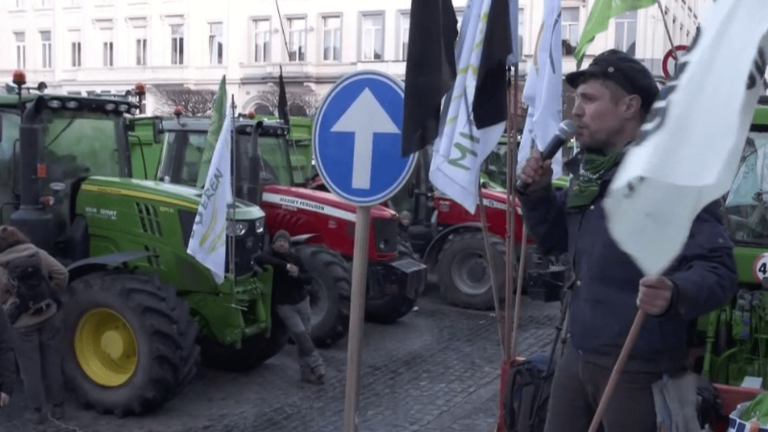 Farmers and their tractors invade the streets of Brussels, a stone’s throw from a European summit