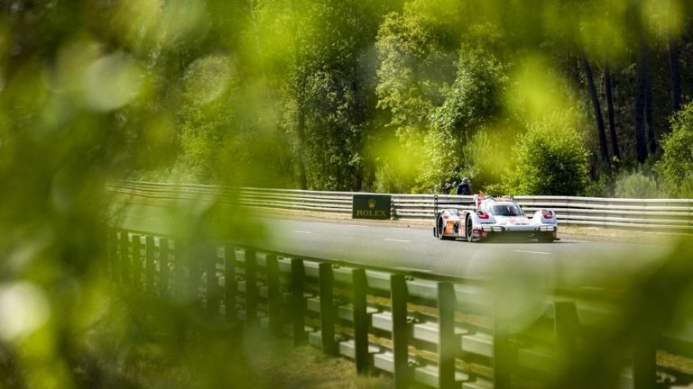 For their image and their future, how French motor sports try to set an example in environmental matters