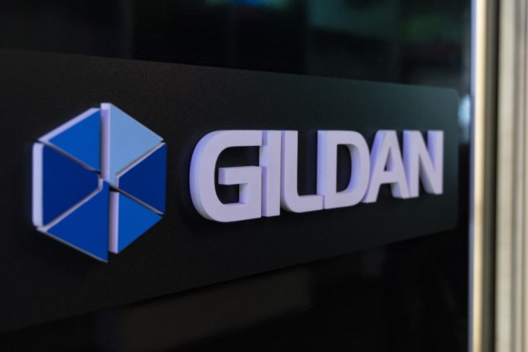 Gildan exceeds expectations and improves its dividend