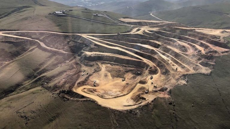 INVESTIGATION.  In Azerbaijan, opposition to a gold mine project upsets the government