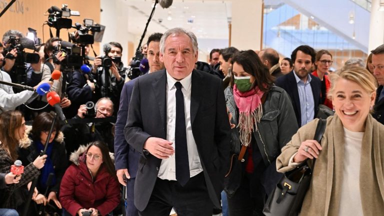 “It’s a seven-year nightmare that has just ended,” reacts François Bayrou