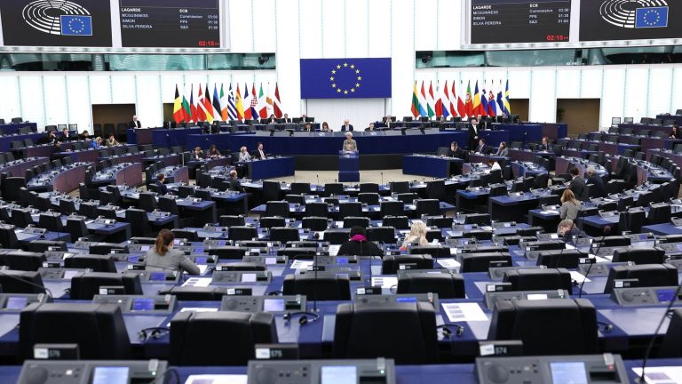 MEPs toughen rules against environmental crimes