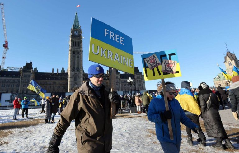 Marches in support of Ukraine across the country