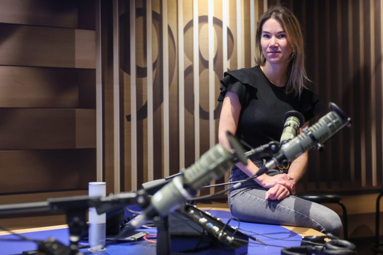 Marie-Ève ​​Tremblay will have her show on 98.5