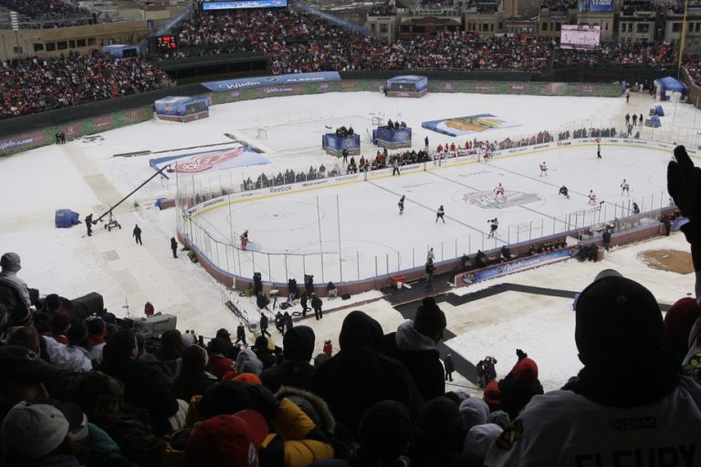 NHL |  The Winter Classic will return to Chicago’s Wrigley Field in 2025