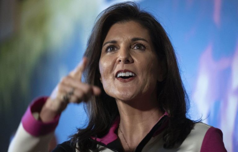 Nikki Haley fights against Donald Trump and unfavorable polls in South Carolina