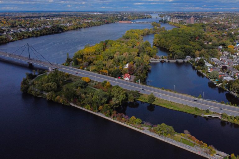 North of the island |  The Papineau-Leblanc bridge closed for the entire weekend