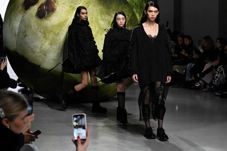 Paris Fashion Week |  A Winter’s Night’s Dream by Dries Van Noten