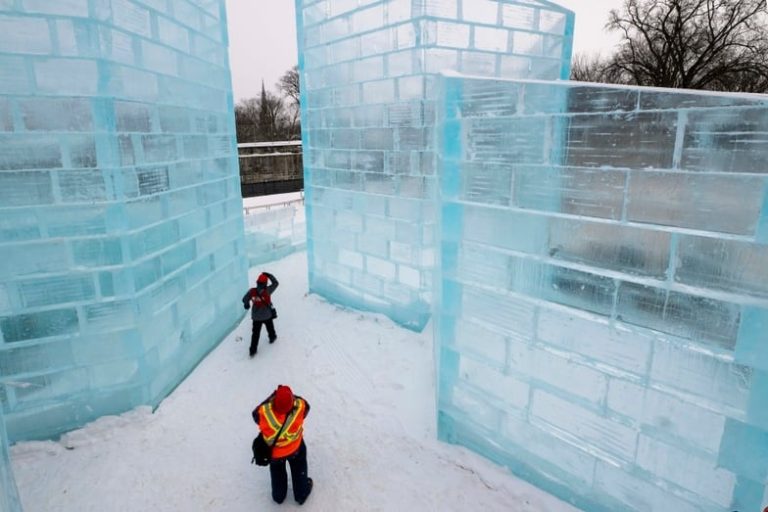 Quebec Carnival |  The Palais de Bonhomme closed