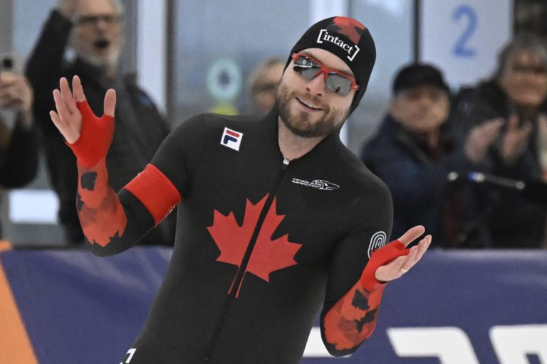 Quebec Skating World Cup |  Laurent Dubreuil settles for fifth place in the 500m