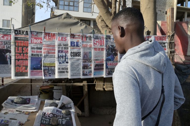 Senegalese welcome the invalidation of the postponement of the presidential election