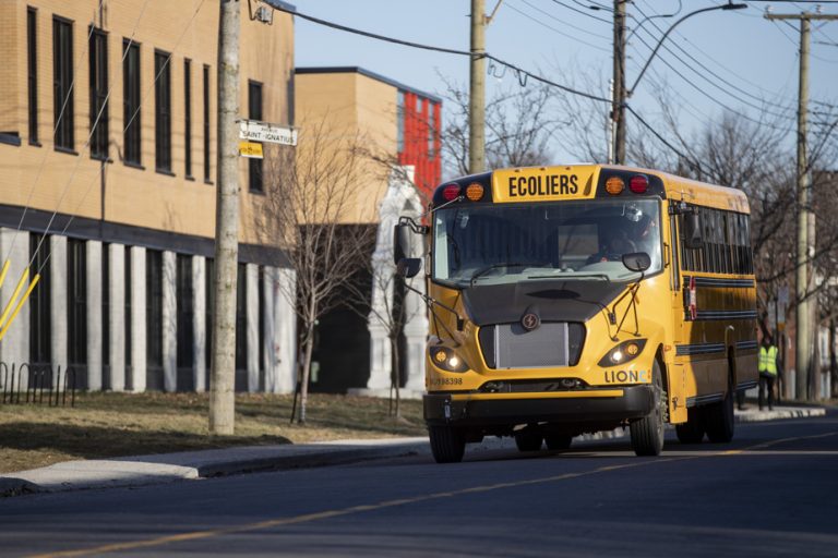 Strike at Autobus Transco |  Jean Boulet will meet the employer and the union