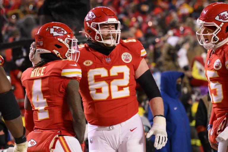 Super Bowl |  Chiefs guard Joe Thuney will not play with pectoral injury