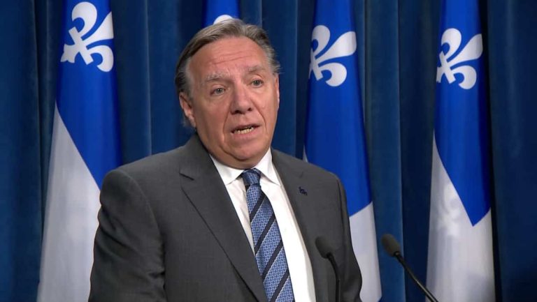 Asylum seekers: François Legault rolls the dice