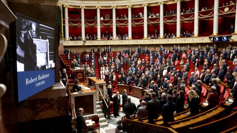 The National Assembly pays tribute to the “great republican” Robert Badinter