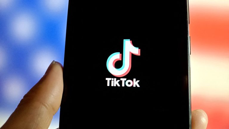 Universal Music announces the removal of its songs from TikTok