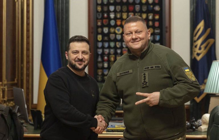 War in Ukraine: Volodymyr Zelensky replaces the popular leader of his army