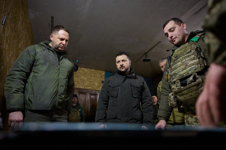 War in Ukraine, day 726 |  Zelensky recognizes “extremely difficult” situation