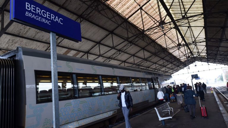 a student has her identity stolen, the SNCF demands a 2,000 euro fine from her